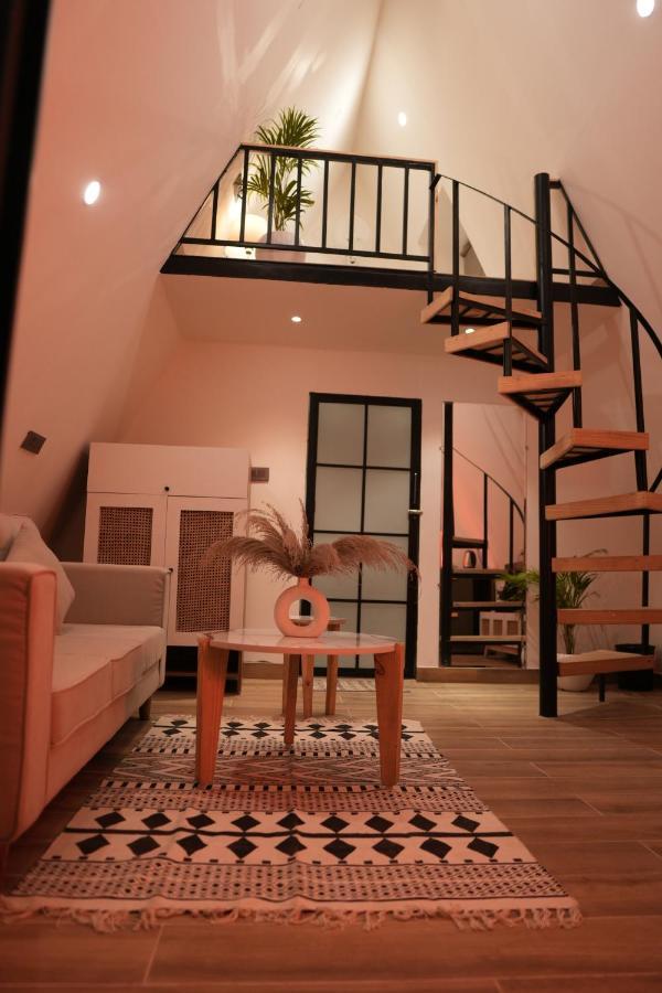 The Alchemist House Hotel Risikés Kültér fotó